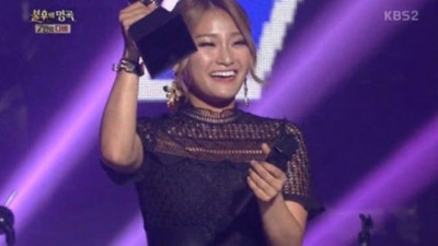 [기사자료] 2017년 가수 손승연 전속계약 해지 VS 소속사 손해배상해라 법정싸움
