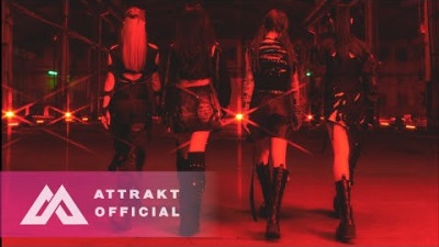 FIFTY FIFTY (피프티피프티) - ‘Log in' - PERFORMANCE VIDEO