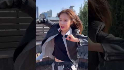 멋대로 걸어 내 뜻대로🕶️🐰 | FIFTY FIFTY (피프티피프티)